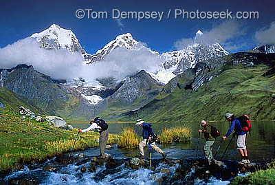 CORDILLERA DE HUAYHUASH - HUARAS PERU